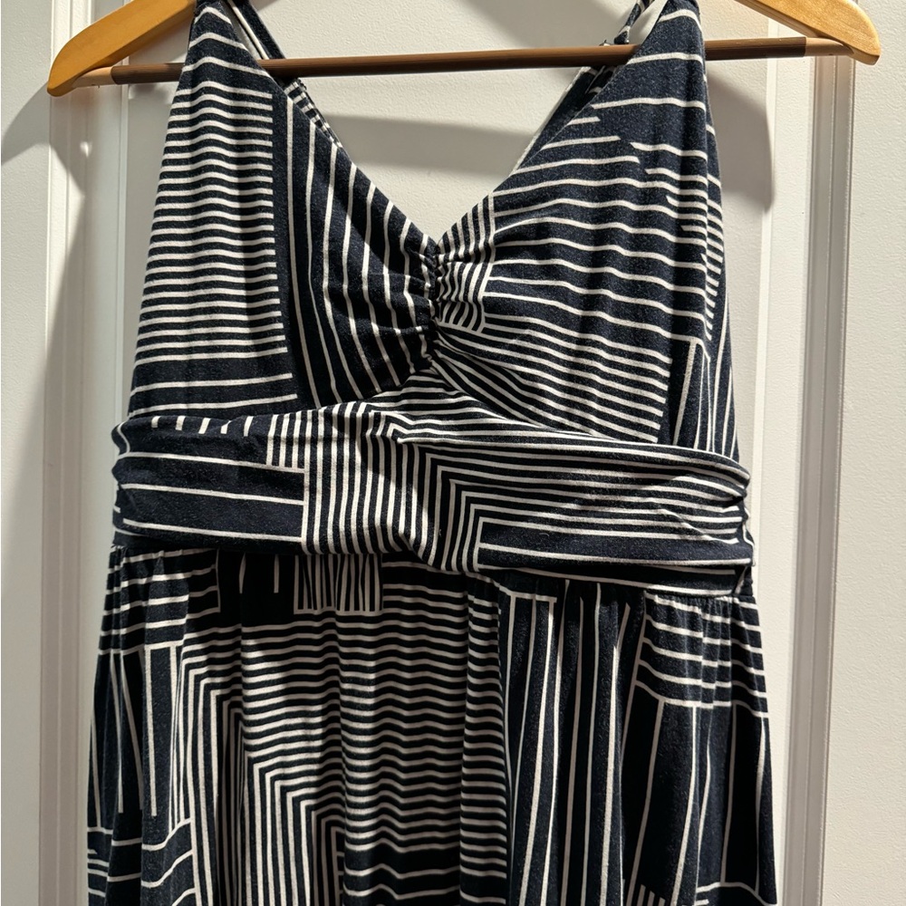 Ann Taylor Loft adjustable spaghetti strap navy and white maxi dress